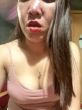 Snapshot of Luna-ass chatting on 11-13-25, 12:31 Luna-ass online show from 11-13-25, 12:31