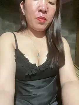 Snapshot of Luna-ass chatting on 11-17-25, 01:28 Luna-ass online show from 11-17-25, 01:28