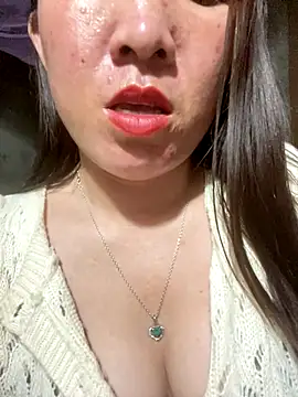 Snapshot of Luna-ass chatting on 11-27-25, 01:35 Luna-ass online show from 11-27-25, 01:35