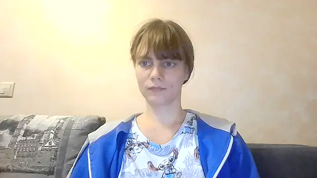 Snapshot of Loriven chatting on 09-27-25, 09:31 Loriven online show from 09-27-25, 09:31