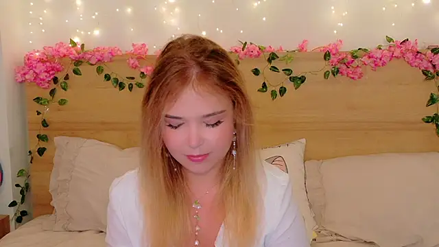 Lilith Bonheur online show from 11-09-25, 10:08