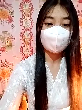 Damhan12 online show from 12-17-25, 04:18