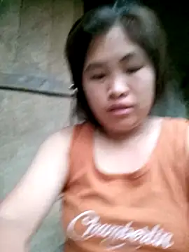 Luyen004 online show from 04-13-26, 10:48