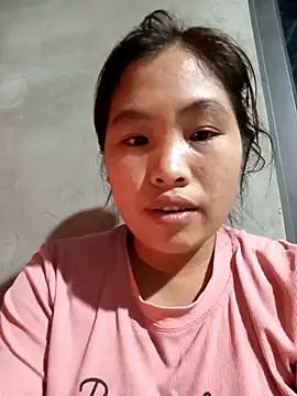 Luyen004 online show from 04-17-26, 11:57