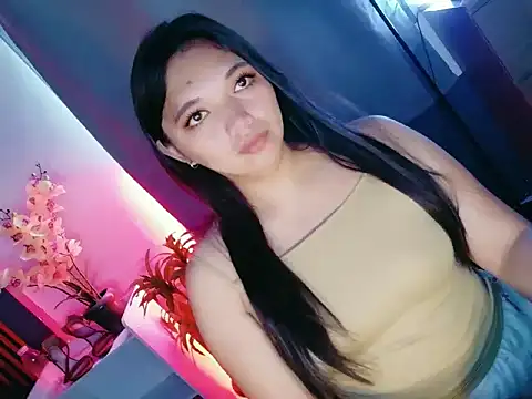 Snapshot of Nikki_Karishma chatting on 04-13-26, 06:41 Nikki Karishma online show from 04-13-26, 06:41