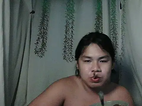 Snapshot of Huntrix2025 chatting on 12-16-25, 09:58 Huntrix2025 online show from 12-16-25, 09:58