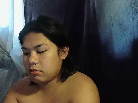 Snapshot of Huntrix2025 chatting on 02-08-26, 12:14 Huntrix2025 online show from 02-08-26, 12:14