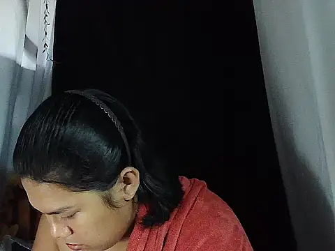 Snapshot of Huntrix2025 chatting on 02-22-26, 01:51 Huntrix2025 online show from 02-22-26, 01:51