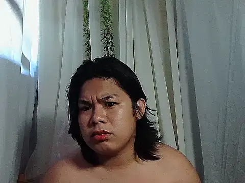 Snapshot of Huntrix2025 chatting on 03-06-26, 12:40 Huntrix2025 online show from 03-06-26, 12:40