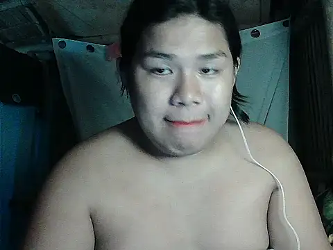 Snapshot of Huntrix2025 chatting on 04-12-26, 12:43 Huntrix2025 online show from 04-12-26, 12:43