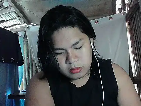 Snapshot of Huntrix2025 chatting on 04-13-26, 06:30 Huntrix2025 online show from 04-13-26, 06:30