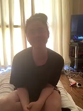 Mia Winters online show from 04-12-26, 10:42