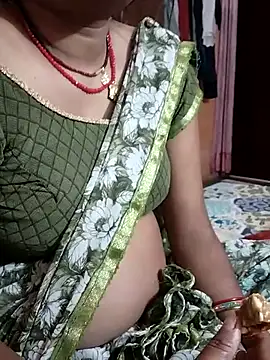 Snapshot of monarani5986 chatting on 01-16-26, 07:12 monarani5986 online show from 01-16-26, 07:12