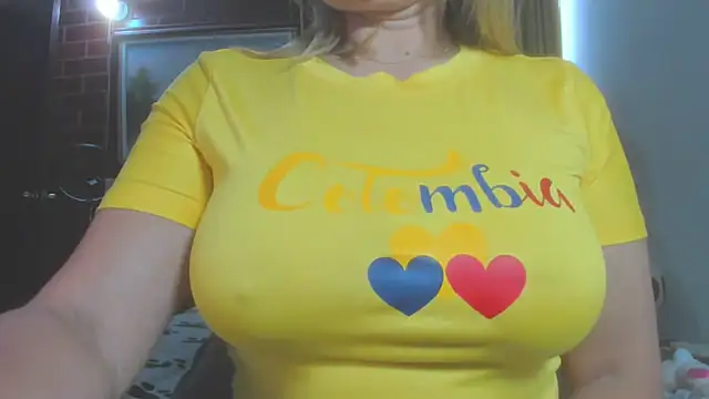 Snapshot of LatinaMature_ chatting on 05-11-26, 04:04 LatinaMature online show from 05-11-26, 04:04