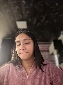 Isabella-Teen online show from 07-10-26, 12:41