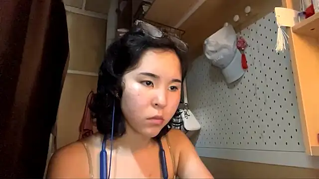 JennyCarpenter online show from 05-24-26, 06:51