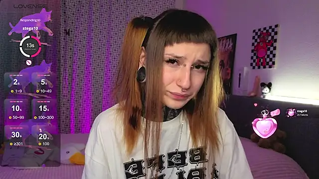 LilithPoison online show from 11-05-25, 06:19