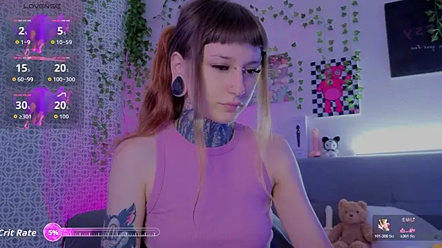 Snapshot of LilithPoison chatting on 07-10-26, 11:07 LilithPoison online show from 07-10-26, 11:07