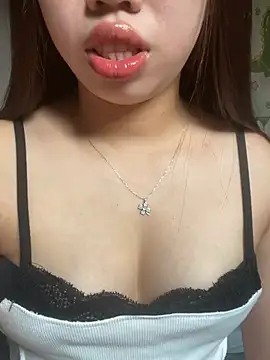 Snapshot of Rose-babyx chatting on 04-07-26, 02:34 Rose-babyx online show from 04-07-26, 02:34