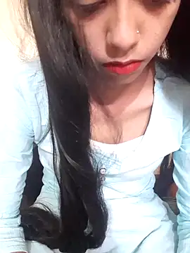 Snapshot of Pihu-satr78 chatting on 10-27-25, 08:07 Pihu-satr78 online show from 10-27-25, 08:07