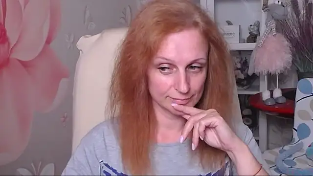 Snapshot of Venus_love1 chatting on 05-31-26, 04:58 Venus love1 online show from 05-31-26, 04:58