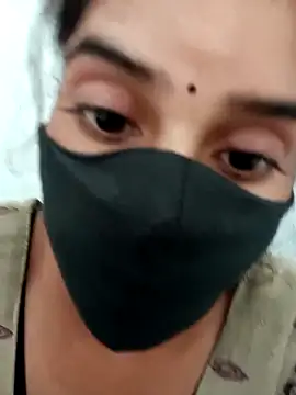 Aaisha-16 online show from 11-22-25, 02:43