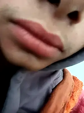 Aaisha-16 online show from 02-06-26, 03:44