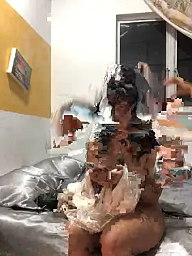 estradiolist online show from 09-18-25, 12:18