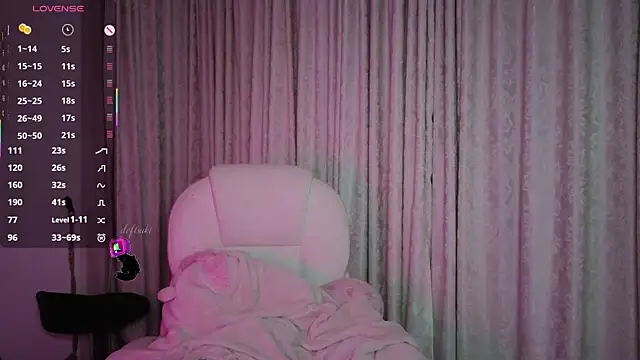 stephymoon  online show from 09-12-25, 04:23