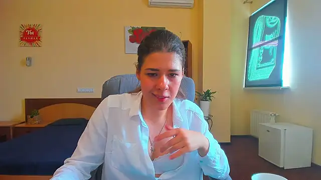 Joannia online show from 09-25-25, 07:12