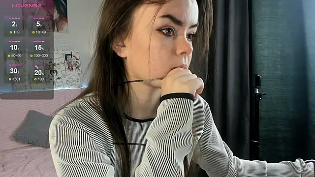 Snapshot of Gentle_Ariel chatting on 12-01-25, 01:32 Gentle Ariel online show from 12-01-25, 01:32