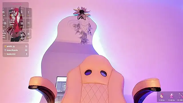 Snapshot of Mia_royal chatting on 11-15-25, 06:00 Mia royal online show from 11-15-25, 06:00