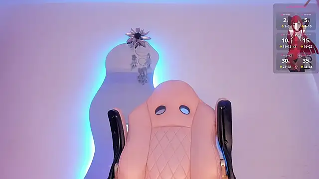 Snapshot of Mia_royal chatting on 11-21-25, 09:24 Mia royal online show from 11-21-25, 09:24