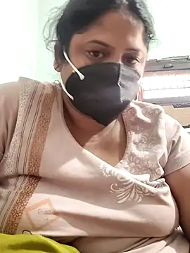 Mmm143 online show from 09-28-25, 02:28