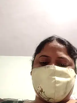 Mmm143 online show from 11-18-25, 04:39