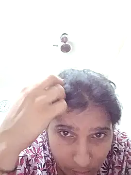 Snapshot of aliya-jaan71 chatting on 09-16-25, 07:26 aliya-jaan71 online show from 09-16-25, 07:26