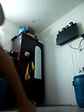 Snapshot of aliya-jaan71 chatting on 09-17-25, 07:37 aliya-jaan71 online show from 09-17-25, 07:37