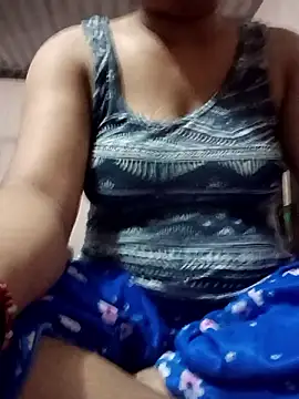 Snapshot of aliya-jaan71 chatting on 09-28-25, 03:50 aliya-jaan71 online show from 09-28-25, 03:50