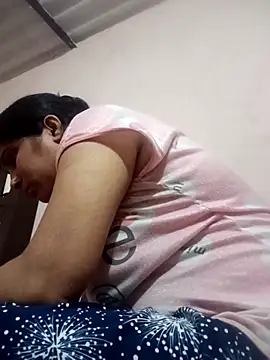 Snapshot of aliya-jaan71 chatting on 10-03-25, 10:23 aliya-jaan71 online show from 10-03-25, 10:23