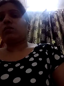 Snapshot of aliya-jaan71 chatting on 10-14-25, 06:42 aliya-jaan71 online show from 10-14-25, 06:42