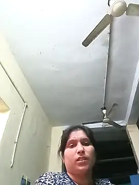 Snapshot of aliya-jaan71 chatting on 02-07-26, 06:44 aliya-jaan71 online show from 02-07-26, 06:44