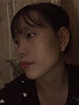 huong-18 online show from 10-09-25, 02:15