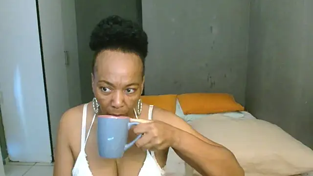 Lillyan N online show from 03-10-26, 10:31