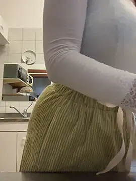 Snapshot of ainaht chatting on 02-05-26, 08:08 ainaht online show from 02-05-26, 08:08