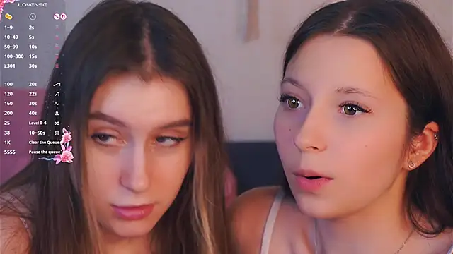 GabrielleLynchard online show from 11-11-25, 08:31