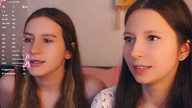 GabrielleLynchard online show from 11-14-25, 07:56