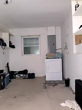 Clownboi17 online show from 10-19-25, 05:08