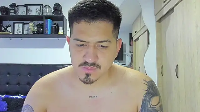 Arnolwilliams online show from 12-02-25, 02:39