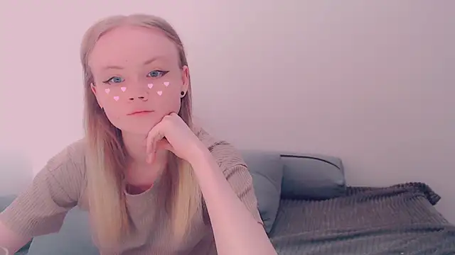 Snapshot of AliceNya_cute chatting on 06-07-26, 05:11 AliceNya cute online show from 06-07-26, 05:11