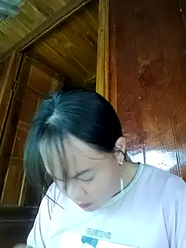 Snapshot of emilyzz chatting on 07-19-26, 03:54 emilyzz online show from 07-19-26, 03:54